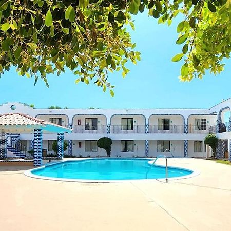 Playa Inn Rocky Point Екстер'єр фото
