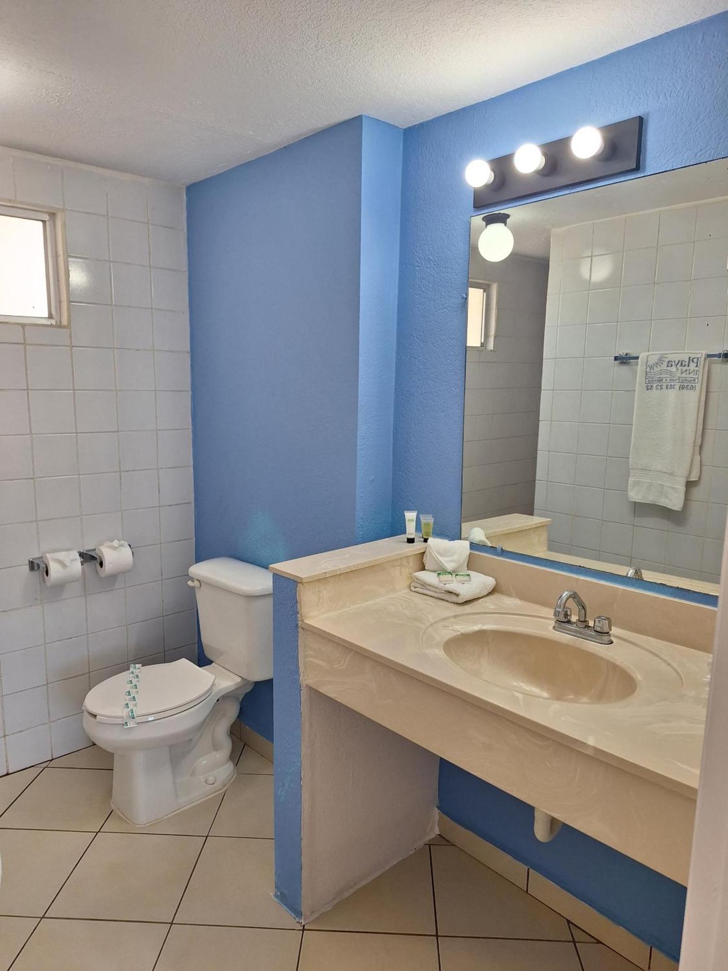 Playa Inn Rocky Point Екстер'єр фото