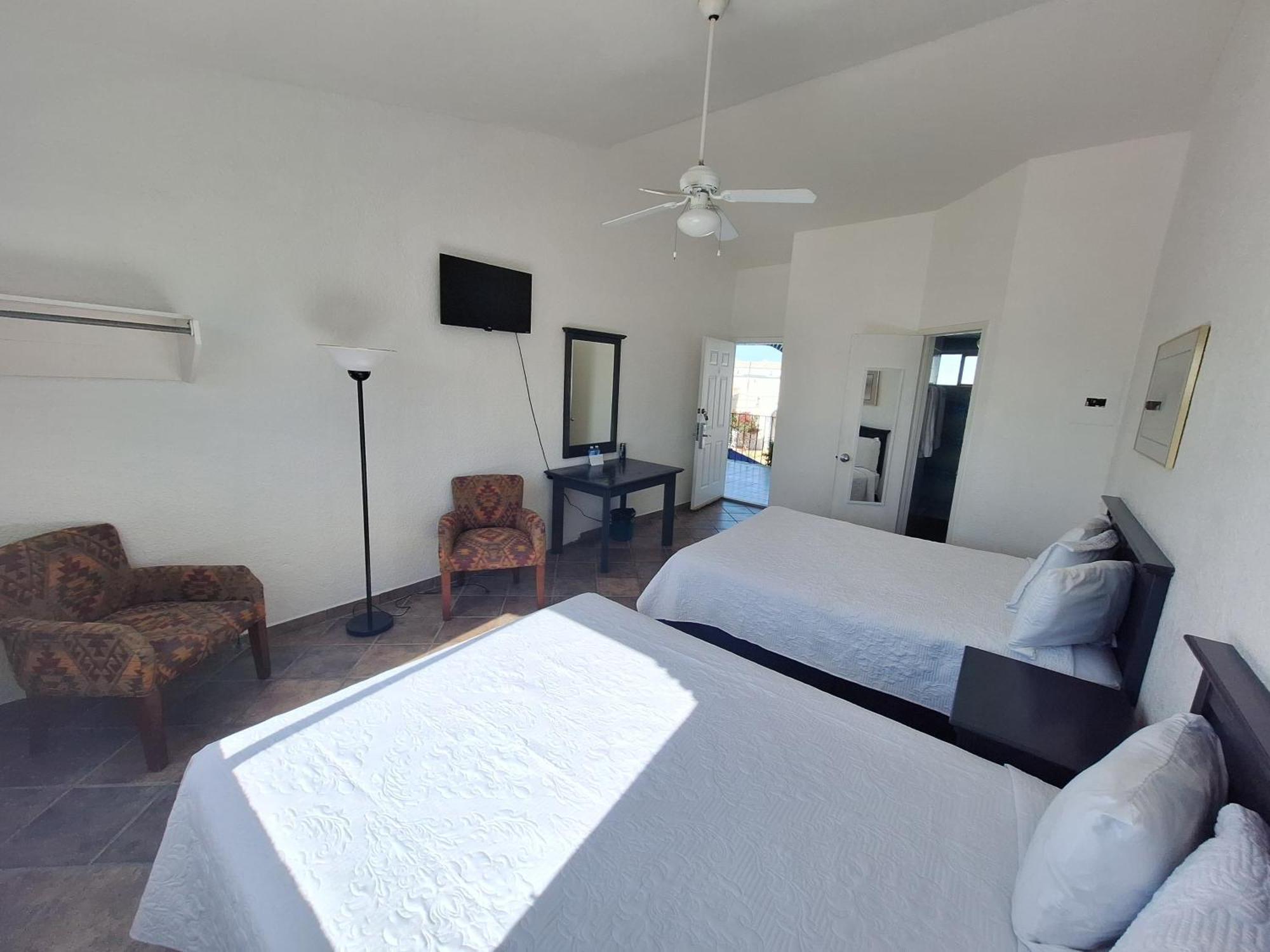 Playa Inn Rocky Point Екстер'єр фото