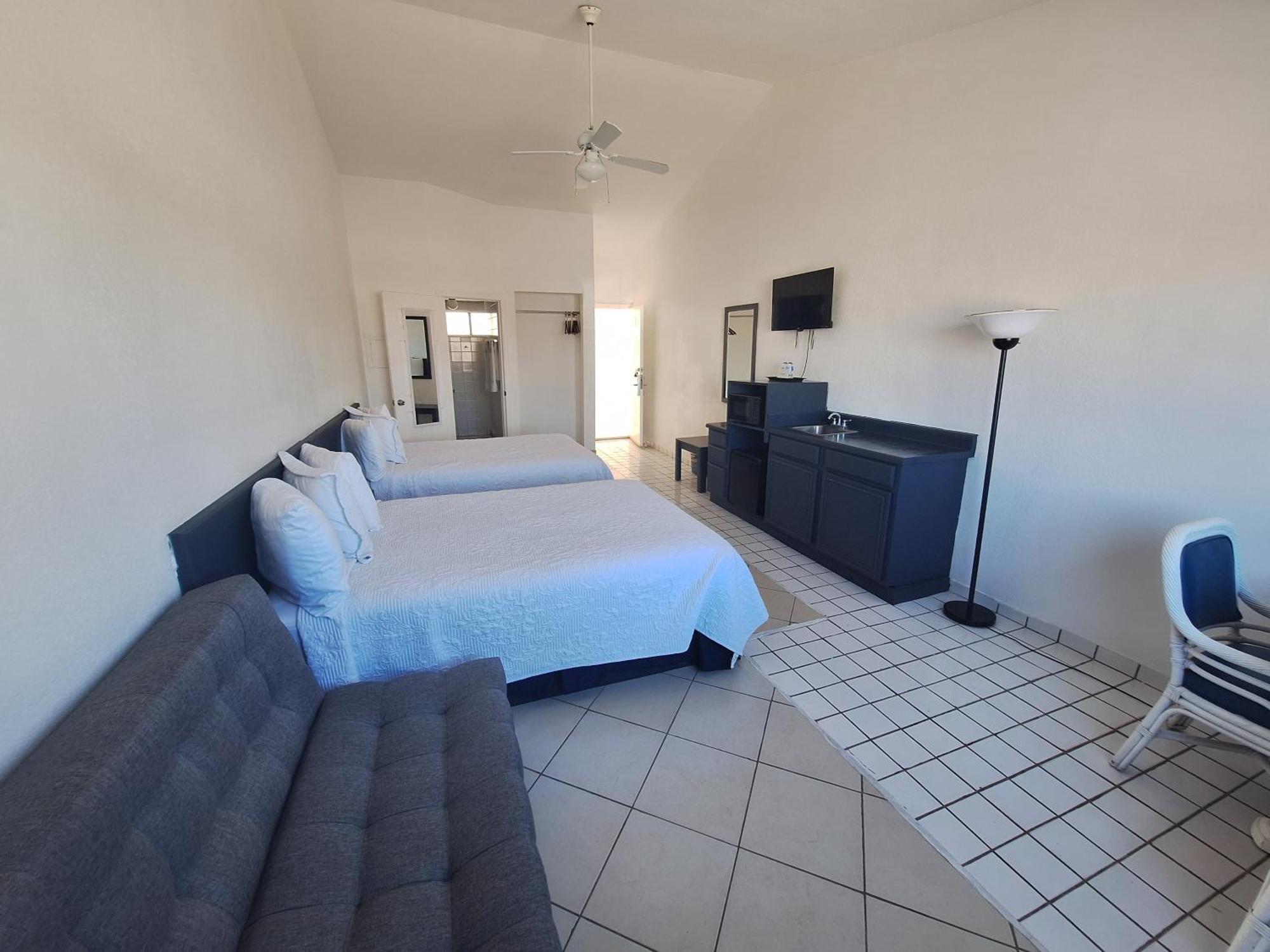 Playa Inn Rocky Point Екстер'єр фото