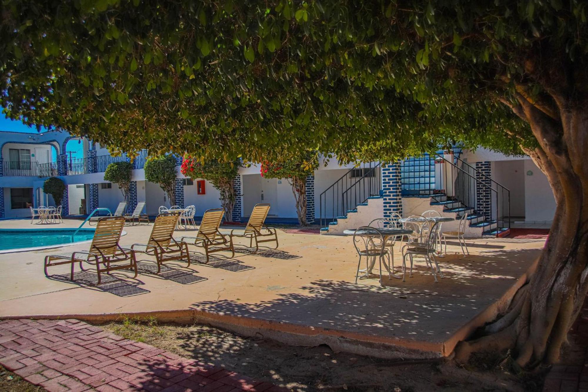 Playa Inn Rocky Point Екстер'єр фото